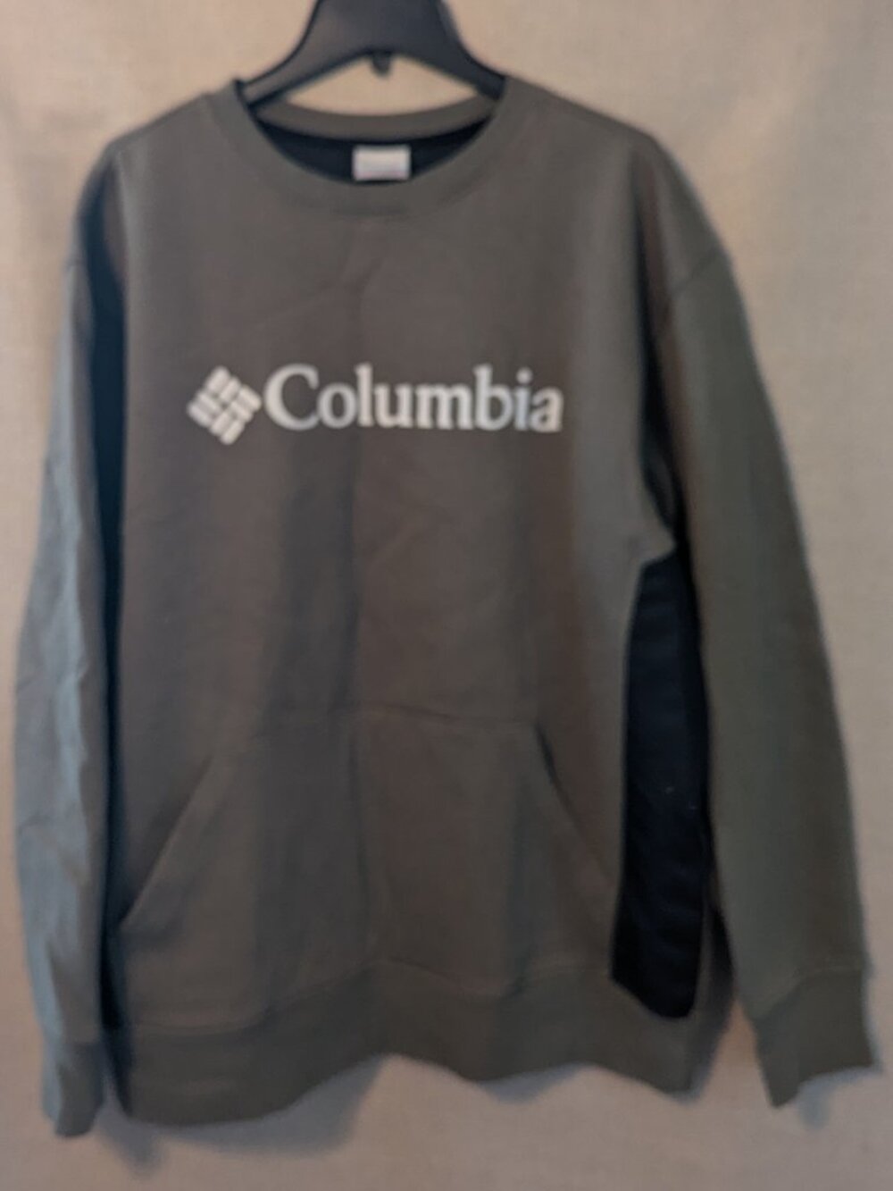 Columbia Men's XL Olive Green Fleece Crewneck Sweatshirt with Side Panel